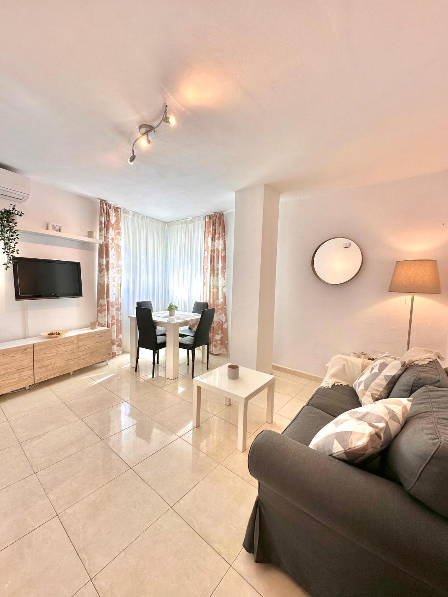 J&k Apartment Torremolinos